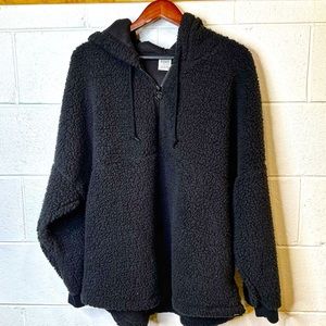 NWTO! VICTORIA’S SECRET PLUSH Fleece Pullover